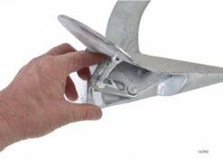 PLASTIMO Ancre KOBRA -LEWMAR Boutique img 2016 06 06 16 40 05 a78d01436583532d1ccb2e3a54d2e2b4