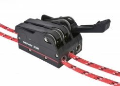 Mini Bloqueur Triple -LEWMAR Boutique img 2020 02 17 09 51 25 d4f7a9edff97daac815347cb53ffdc38